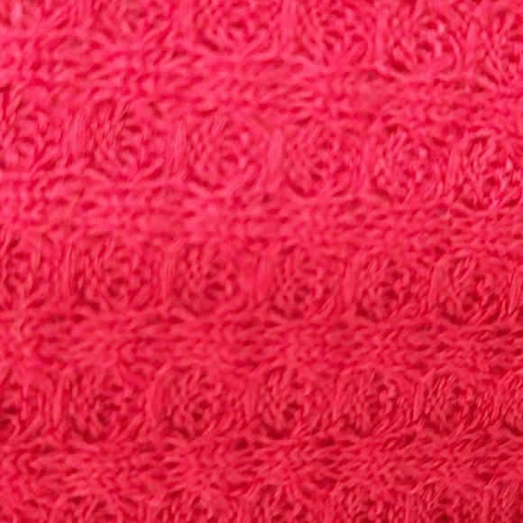 Ladies top - Picture 3 of 3